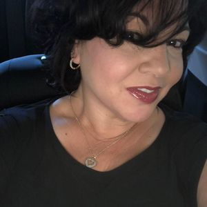 Meet your Posher, Molly